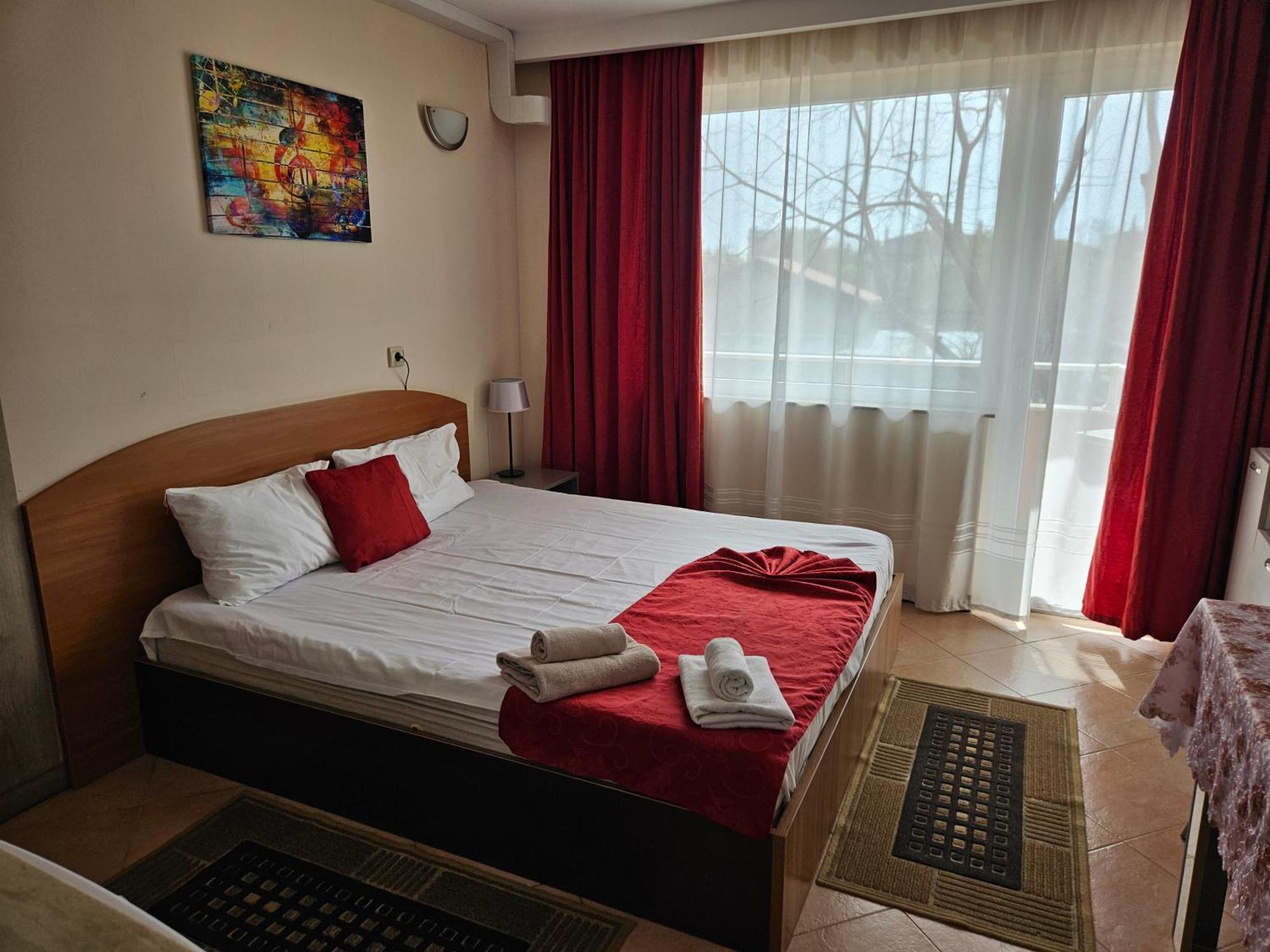 Paralax Hotel Βάρνα Εξωτερικό φωτογραφία